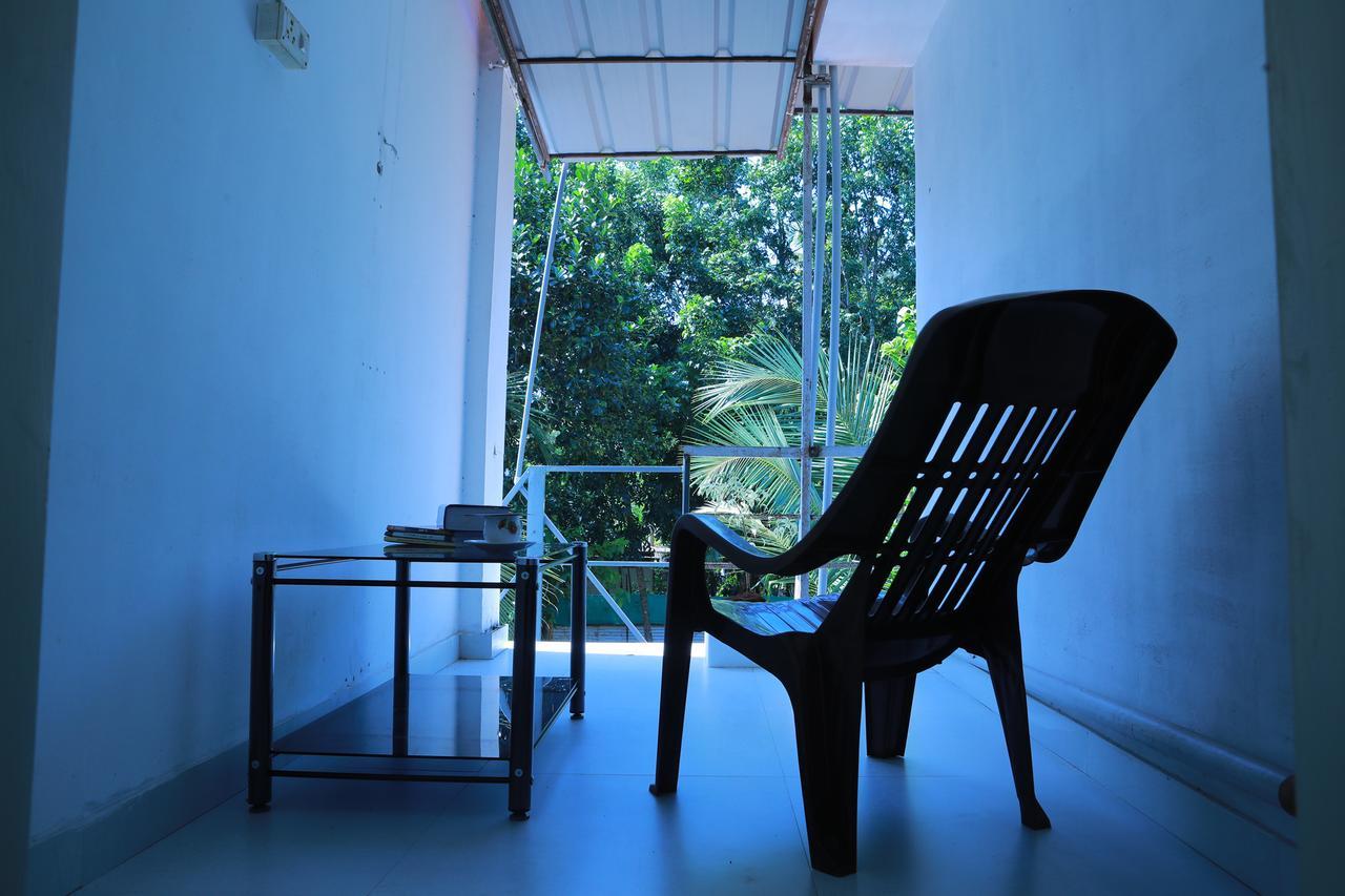 Marari Peterland Apartment Alappuzha Luaran gambar