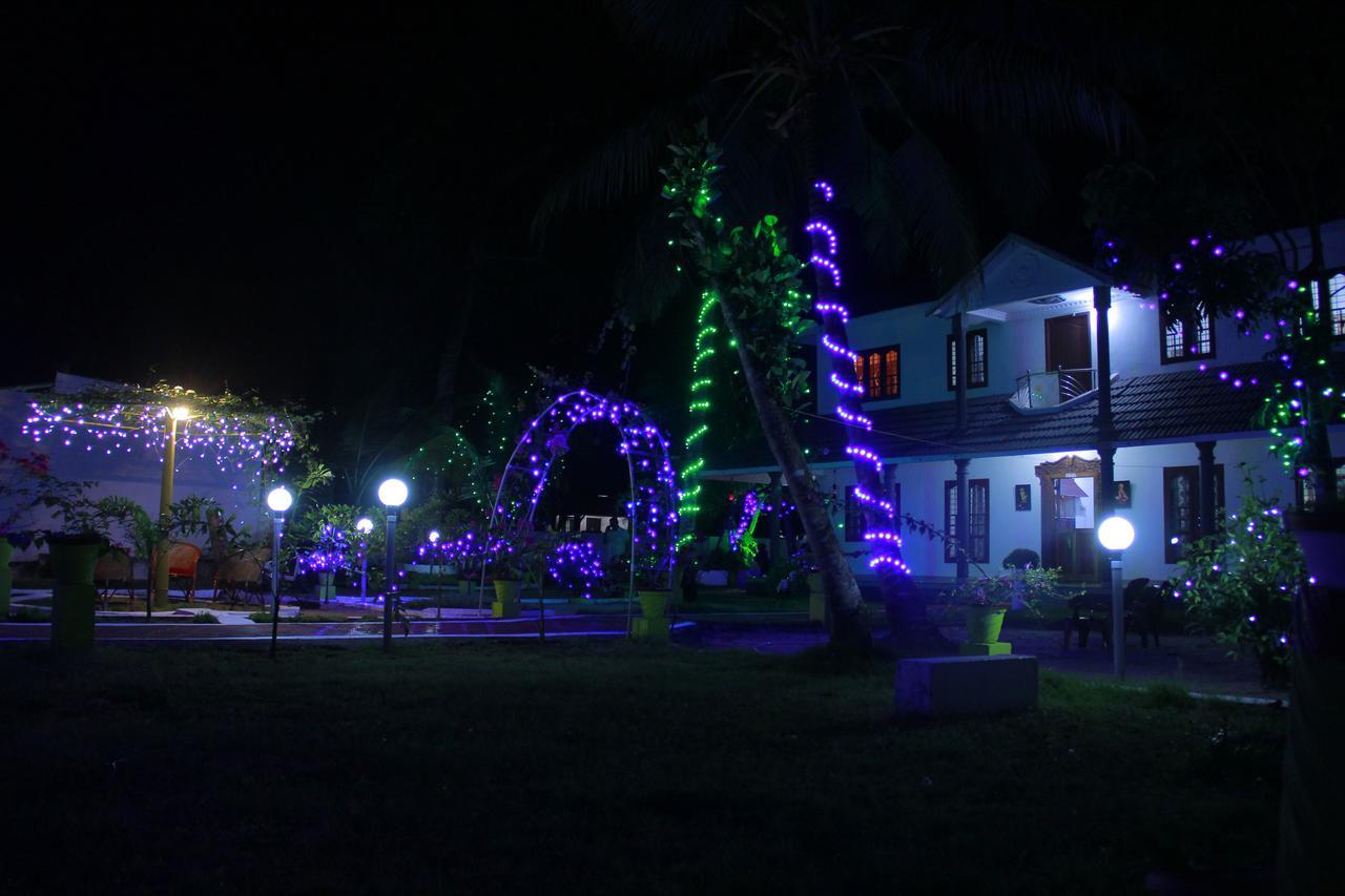 Marari Peterland Apartment Alappuzha Luaran gambar