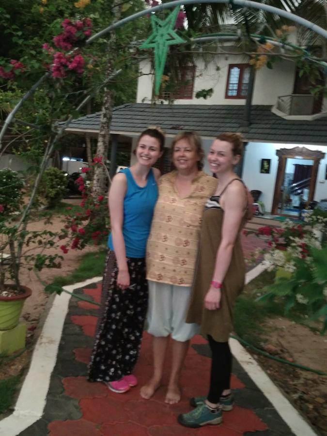 Marari Peterland Apartment Alappuzha Luaran gambar