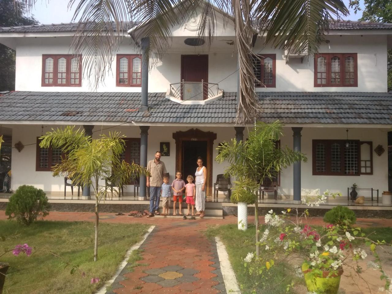 Marari Peterland Apartment Alappuzha Luaran gambar